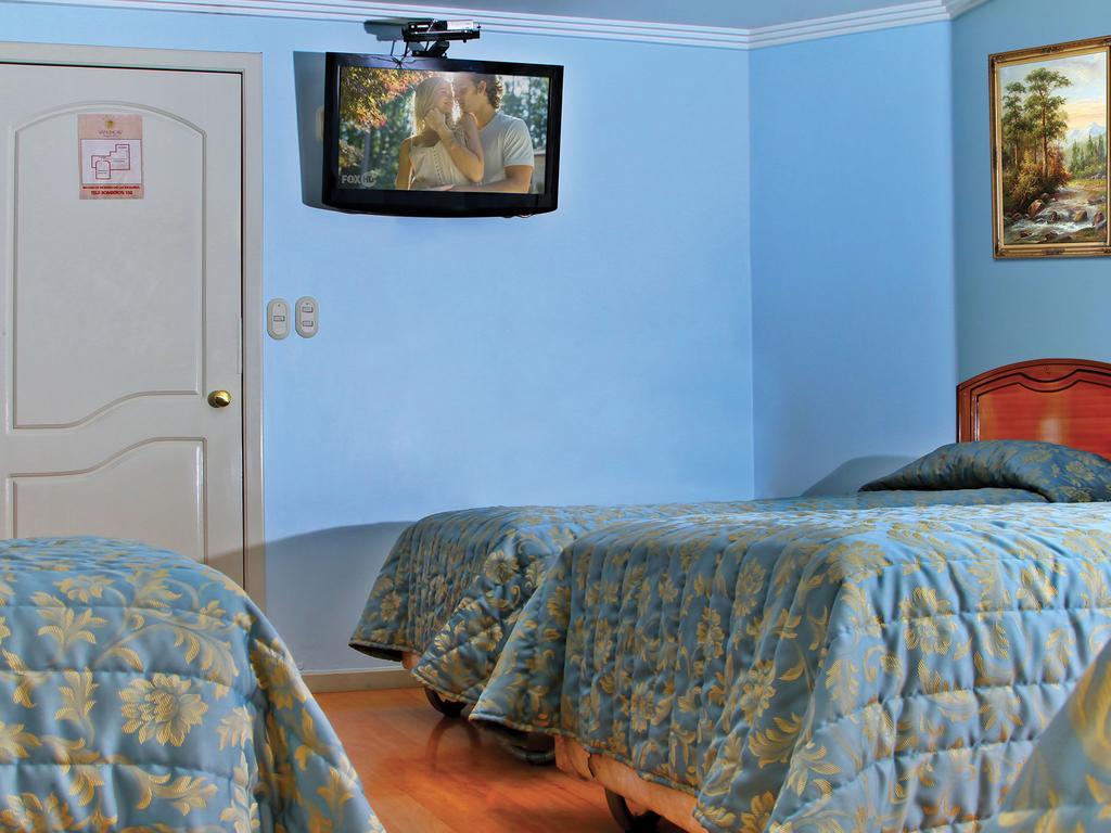 Hotel Yanuncay Куенка Екстериор снимка